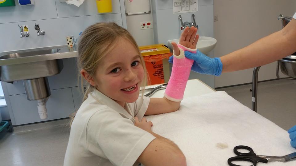 A broken arm wont stop me 3